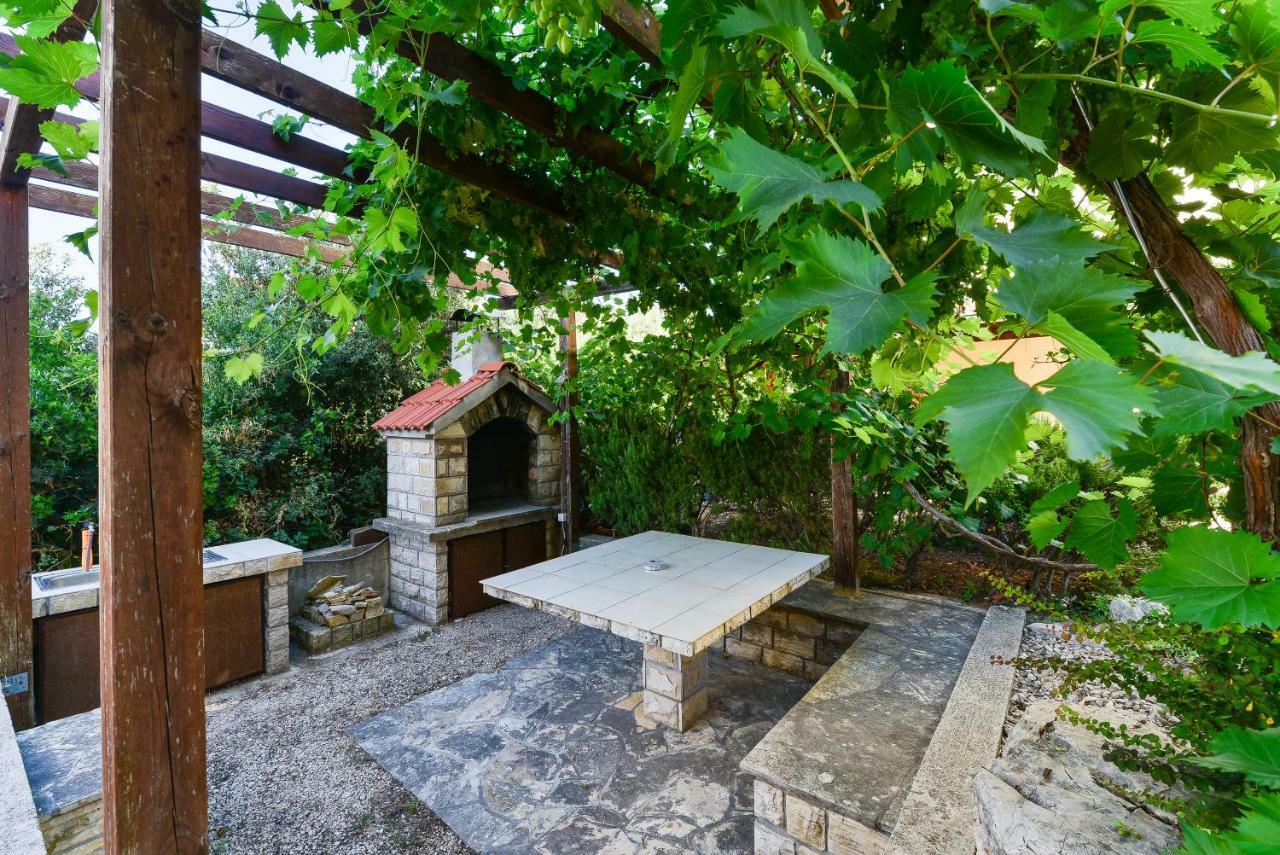 Apartments Dakovic Pakoštane Extérieur photo